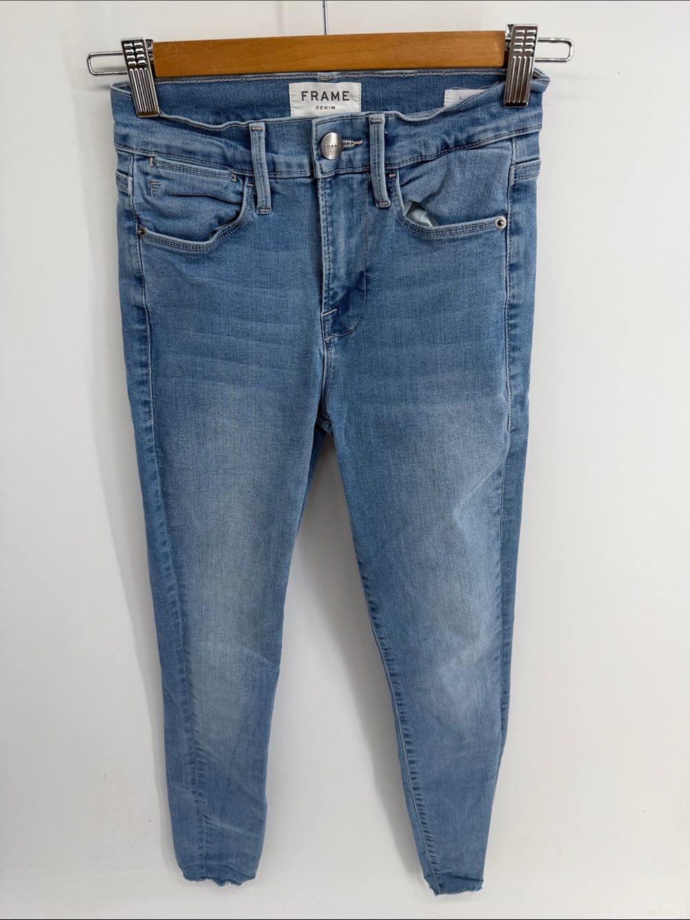 FRAME Denim Le High Skinny light wash hi rise raw hem skinny jeans sz 24
